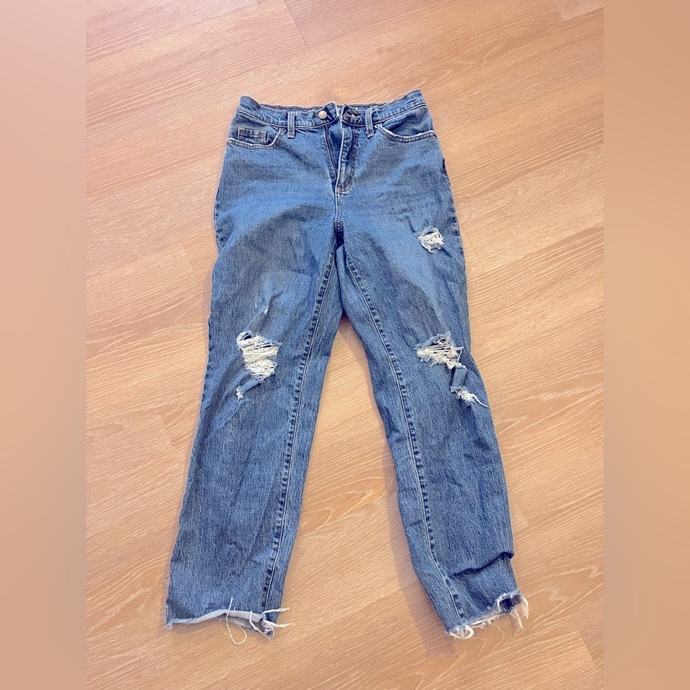 Universal threads medium wash destroyed jeans